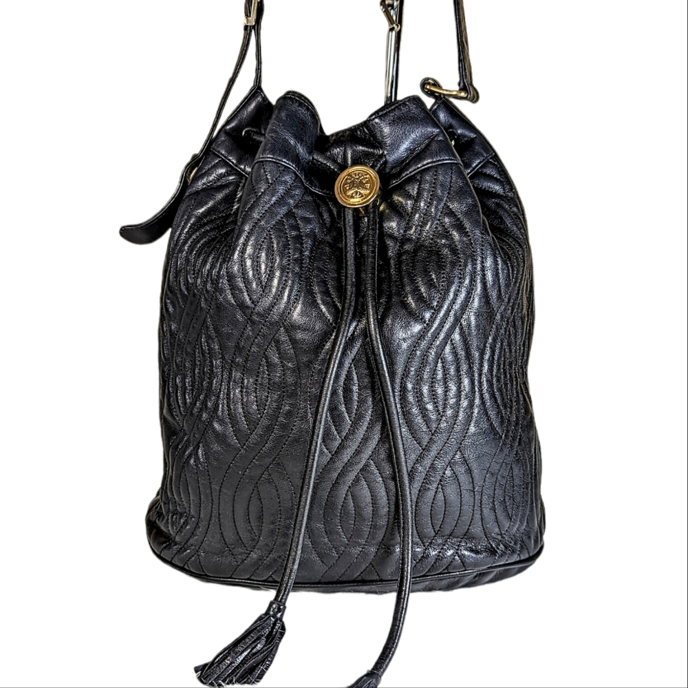 Fendi Black Quilted Leather Drawstring Bucket Shoulder Bag with Gold Button